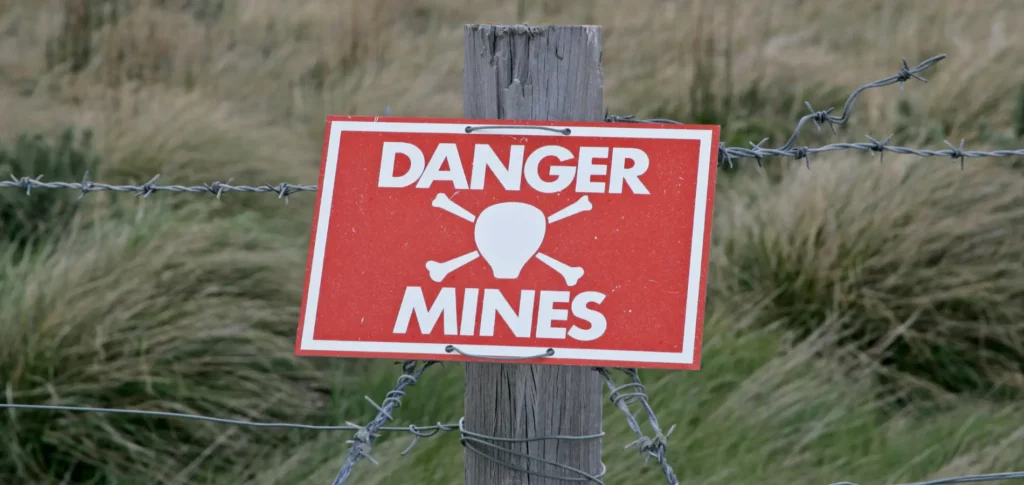 Danger mines sign